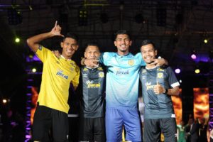 jersi perak 2019