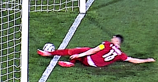 gol ronaldo tak dikira 