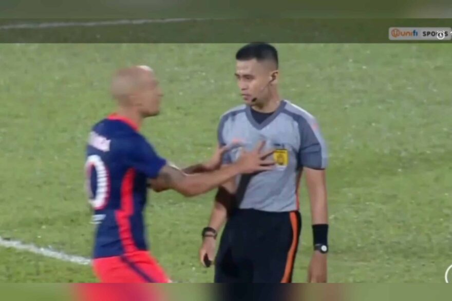 natso insa tolak pengadil 